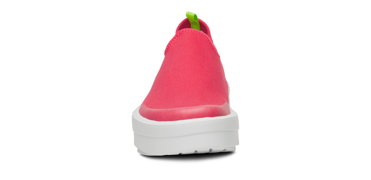 Women's OOmega eeZee Low Shoe - Neon Berry (FINAL SALE)
